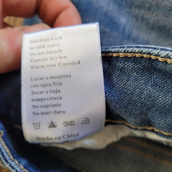 Kancan Distressed Cuffed Cut Off Hi-Rise Jean Shorts Size Women's 3/25 - Picture 8 of 8